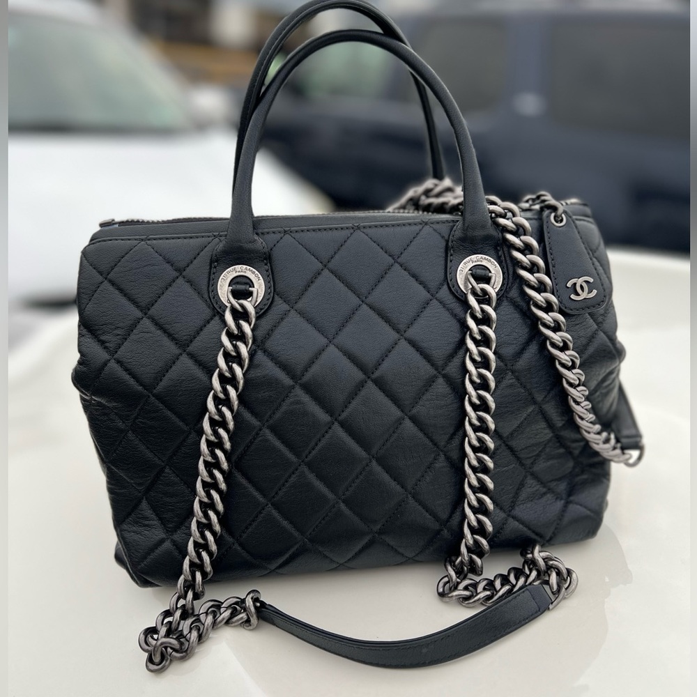 🔥CHANEL CHAIN  luxury shoulder camera Bag🔥 - Picture 9 of 16